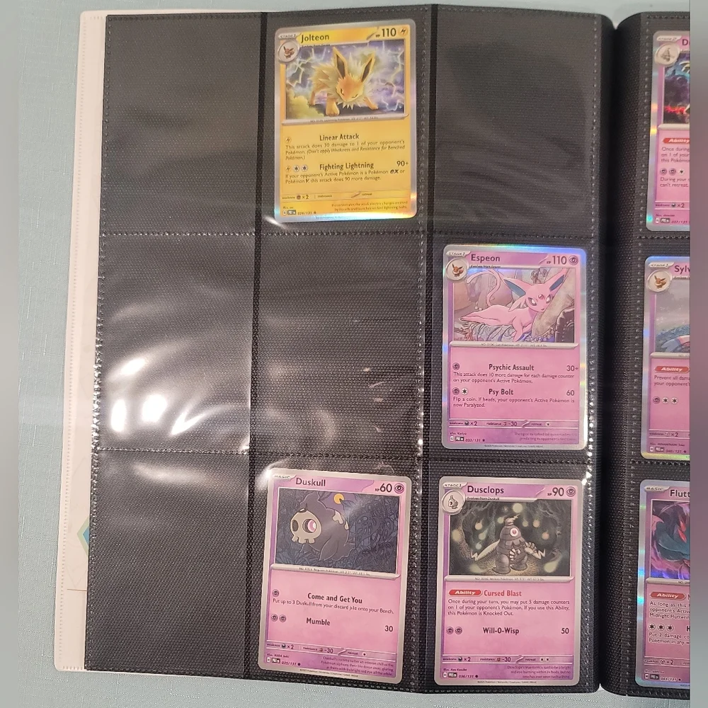 Pokémon Prismatic Evolution Eevee Card Binder with Base Cards and Players Guide - Picture 5 of 16